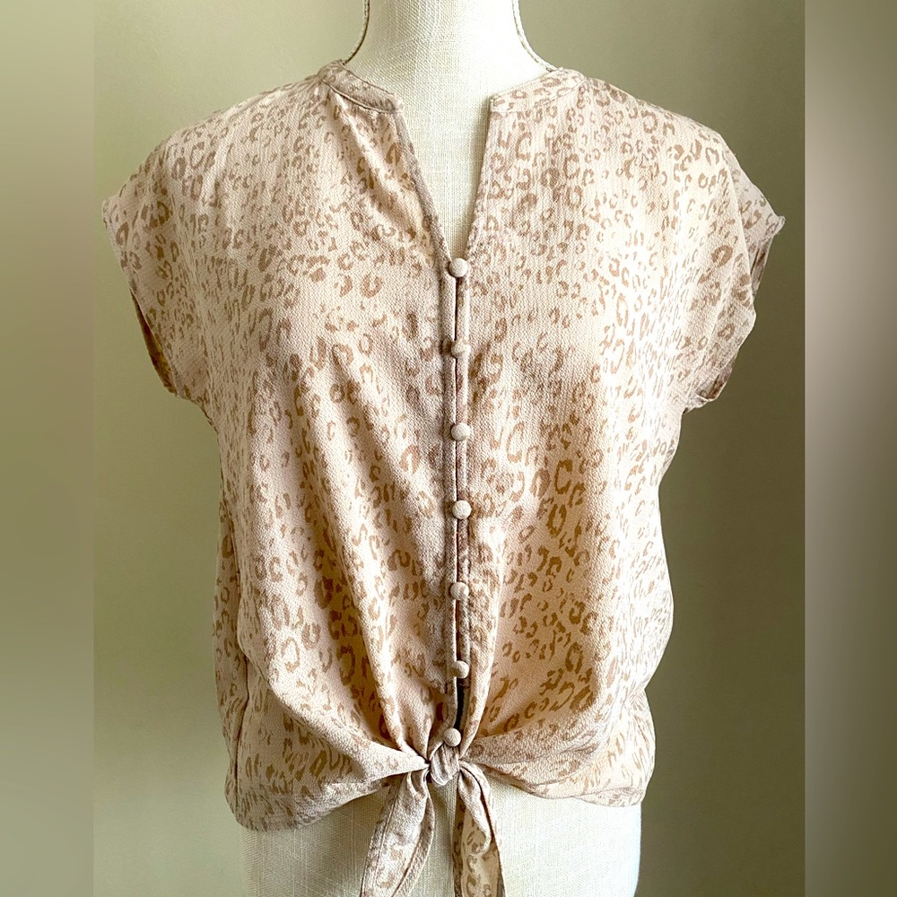 OLIVE AND OAK LEOPARD TOP SMALL